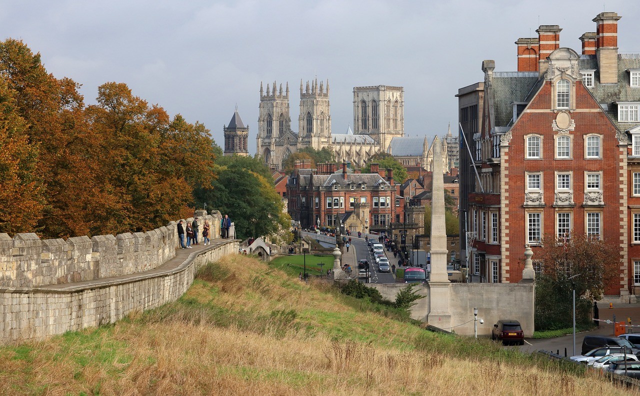 York - City walls.jpg